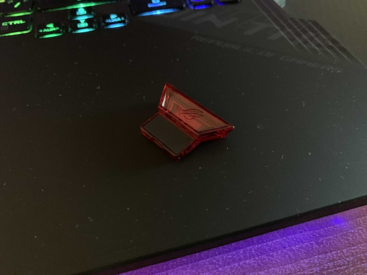 最後決定ROG strix scar 17