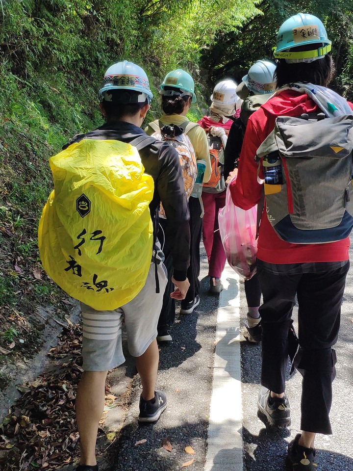 中橫健行(觀雲山莊 - 長春祠，69km)