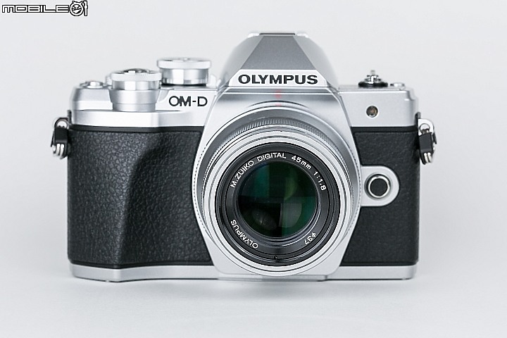 Olympus E-M10 Mark IV 輕巧不妥協 性能強化再升級