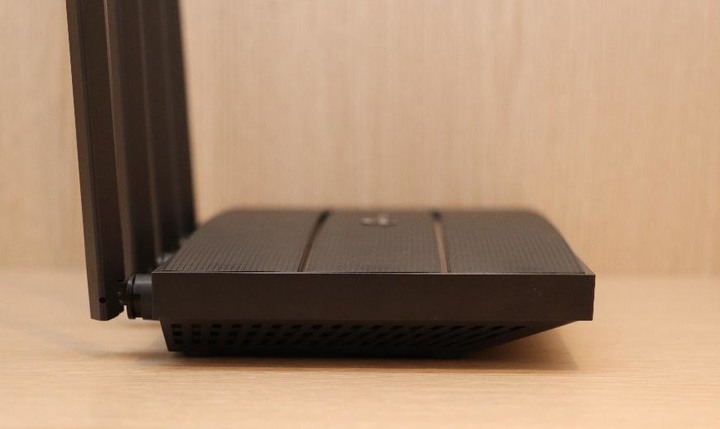 AC1200和AC1900路由器到底買哪個?  TP-Link Archer C80 AC1900 無線Wi-Fi 路由器，開箱