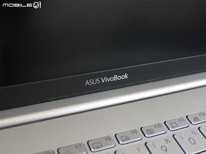 粉閃亮的ASUS VivoBook S15