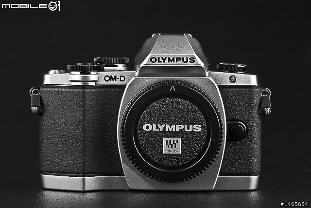 Olympus E-M10 Mark IV 輕巧不妥協 性能強化再升級