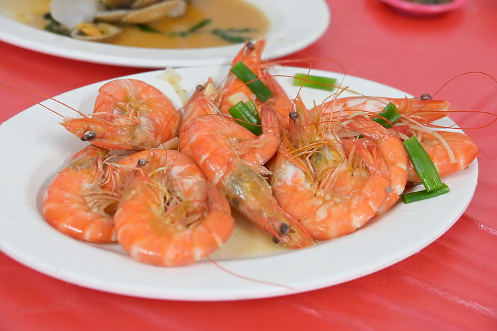 Nikon 24-200mm f/4-6.3台東之旅，立麗大酒店、白玉瀑布、嘎努食堂及龍鳳飯店。