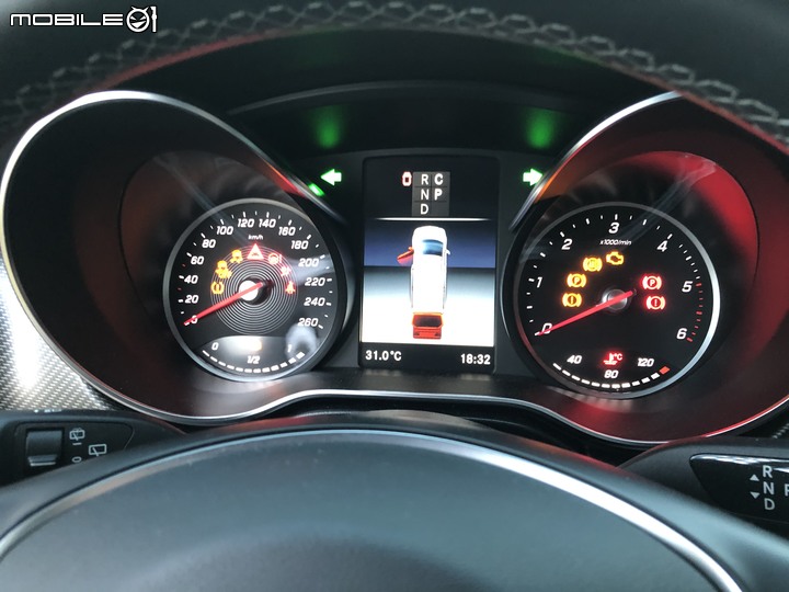 小改款 V-Class (V250d) 行進間熄火失去動力始末