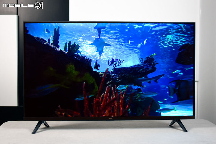 TCL 40吋 GOOGLE TV 40S65A 微感動開箱 – 很美、很好看、很好玩