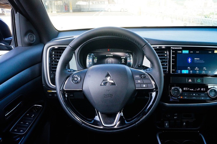 改款前最後王牌!Mitsubishi Outlander S-AWC旗艦型試駕
