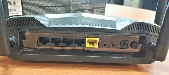 開箱多款AX路由器比較心得,D-Link、TP-Link、ASUS選擇參考