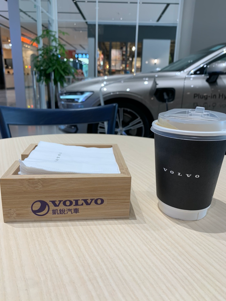 女友一直吵…所以我來逛城市展間了