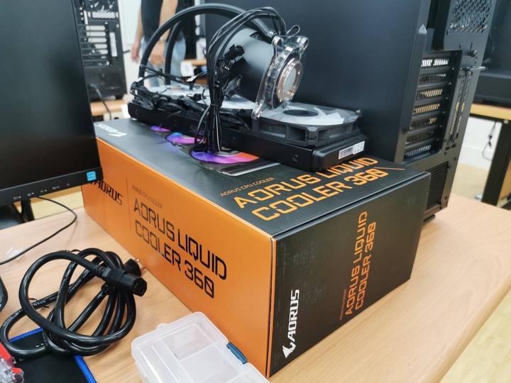 Intel水冷超頻體驗營活動心得分享