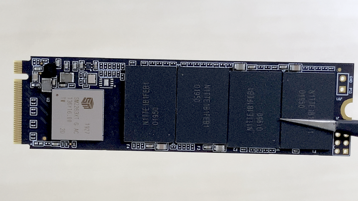 Teamgroup MP33 平價 PCIe SSD 實測讀取近 2000MB/s！