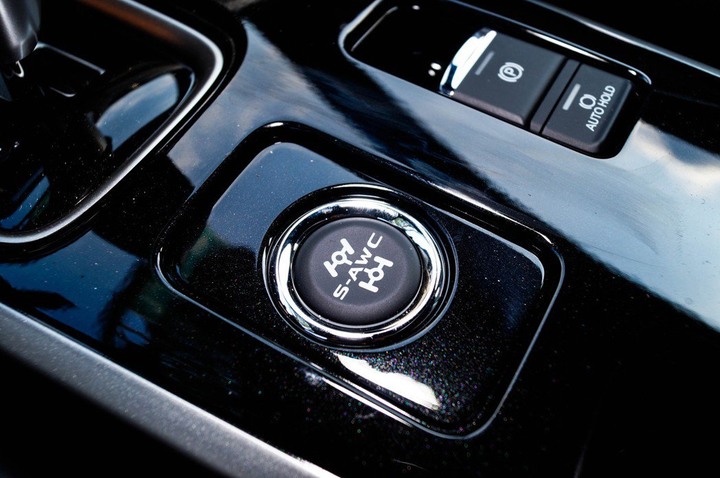 改款前最後王牌!Mitsubishi Outlander S-AWC旗艦型試駕