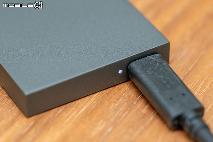 Seagate FireCuda Gaming SSD 實測|比擬內建 SSD 的超高傳輸速度