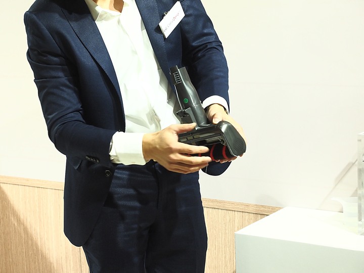乾吸濕拖、潔淨體驗 — 《LG A9 K系列 WiFi 濕拖無限吸塵器 X Mobile01網友獨家體驗會》心得分享