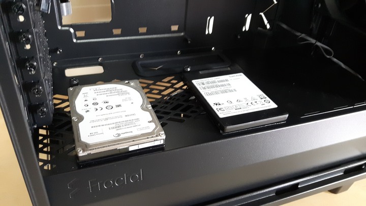 【開箱】Fractal Design Define 7 Compact(側透玻璃)  重磅登場！！