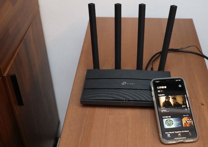 AC1200和AC1900路由器到底買哪個?  TP-Link Archer C80 AC1900 無線Wi-Fi 路由器，開箱
