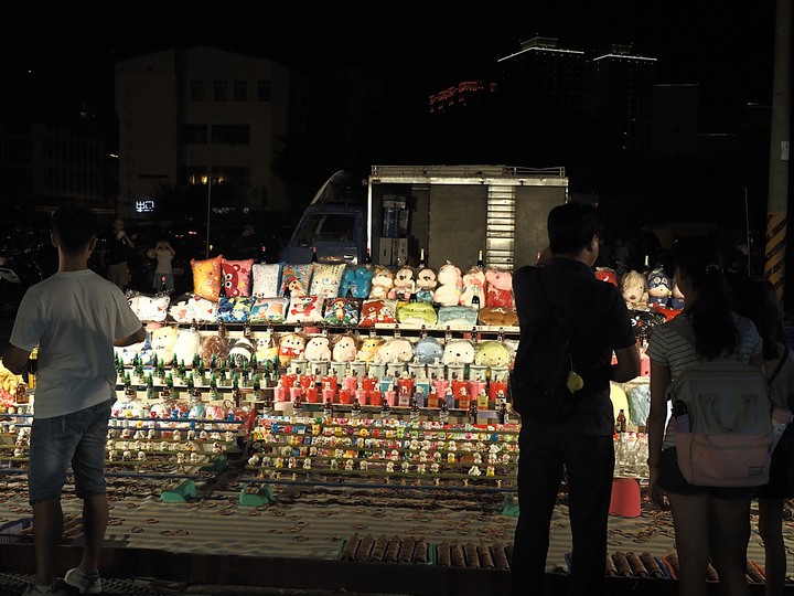 【小惡魔振興券】臺南市 中西區 武聖夜市 — 叱吒風雲36年之夜市傳奇