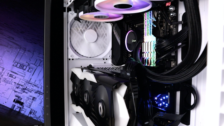十萬重金水冷 i9–10900K＋RTX 2080 旗艦電競/工作機雙用機
