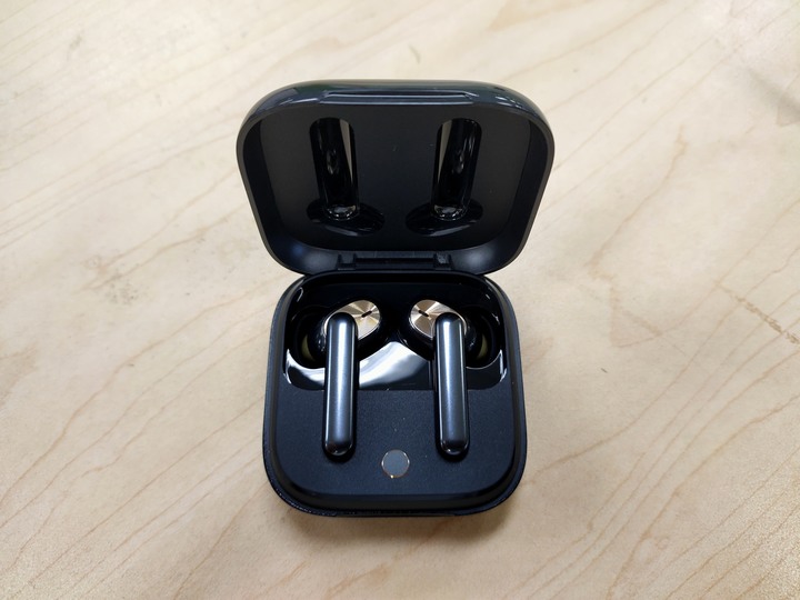 分享OPPO Enco W51... 號稱可挑戰AirPods Pro