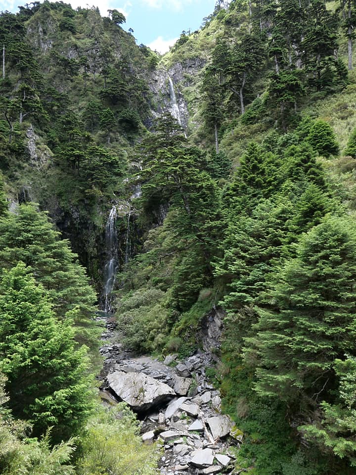 二日能高越嶺(屯原進天長出)