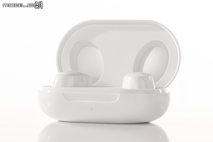 OPPO Enco W11 千元售價也能有強效續航