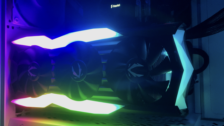 十萬重金水冷 i9–10900K＋RTX 2080 旗艦電競/工作機雙用機