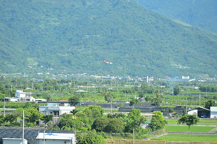 Nikon 24-200mm f/4-6.3台東之旅，立麗大酒店、白玉瀑布、嘎努食堂及龍鳳飯店。