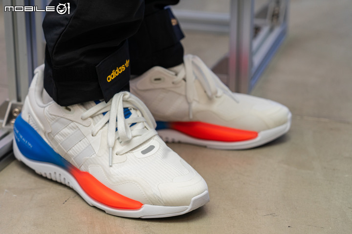adidas Originals推出「ZX超未來」系列鞋款 漸層造型的BOOST正式亮相！