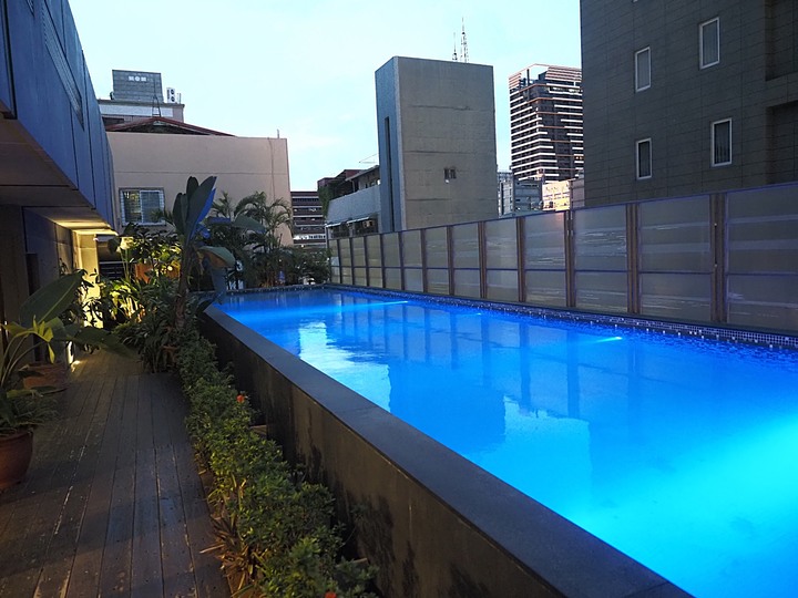 【小惡魔振興券】【住宿分享】The tree house 樹屋旅店 — 位在高雄市區內,六合夜市附近的特色設計旅店