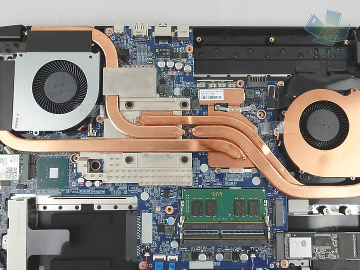【小宅開箱】技嘉專業電競筆電 AORUS 5 KB 超乎預期的表現！