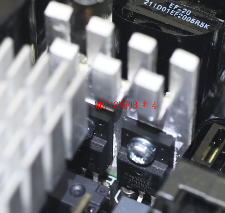 EVGA 750 GA金牌全模組化電源開箱