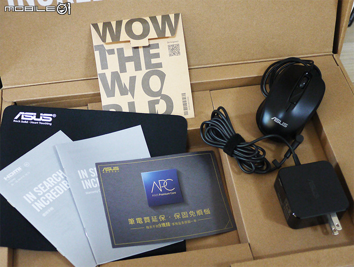 粉閃亮的ASUS VivoBook S15