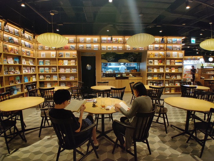 【小惡魔振興券】TSUTAYA BOOKSTORE蔦屋書店 x 茶屋WIRED CHAYA