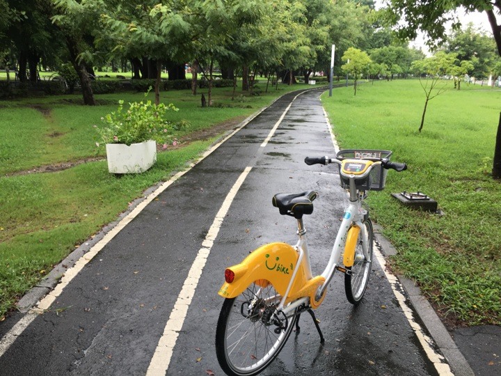 踩著YouBike2.0遊港仔墘(小港)