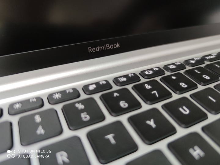 也來隨意開箱 RedmiBook 14 二代