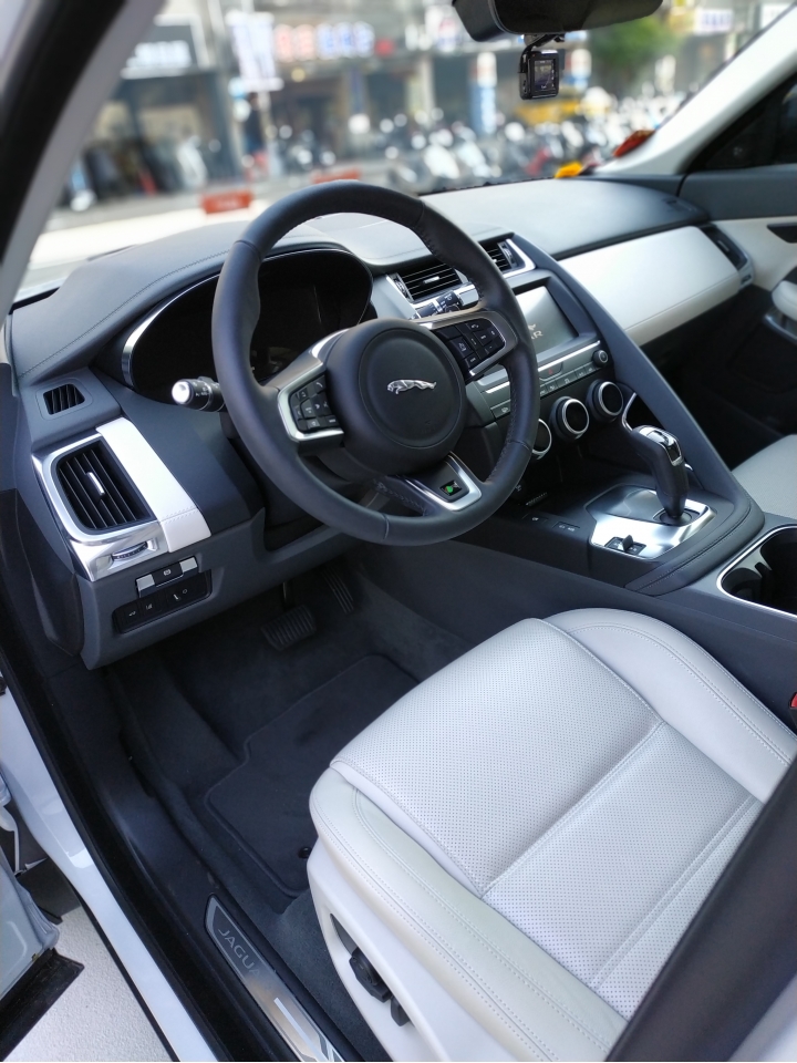 2020 E-Pace P200S 英訂小豹三個月使用心得