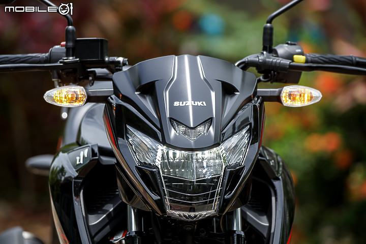 SUZUKI GSX150 Bandit 試駕 平坐墊才是舒適的本尊