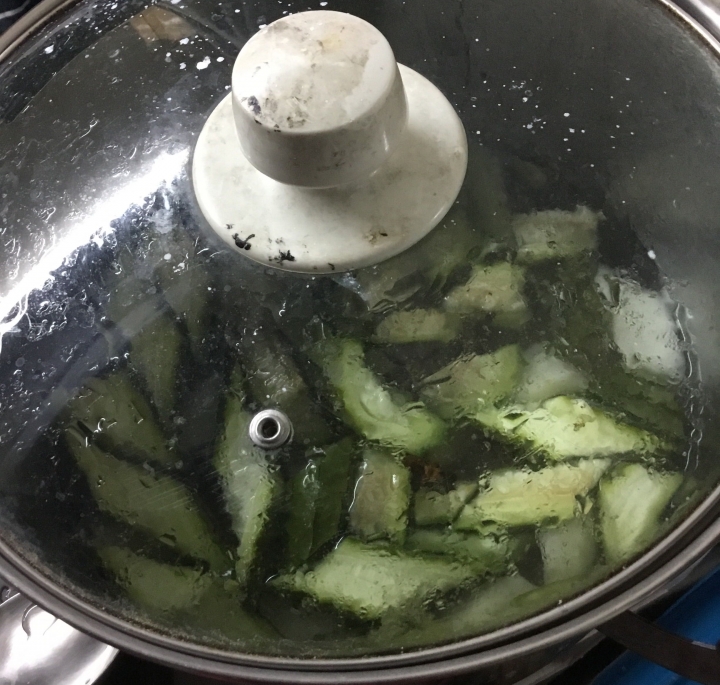 自己做飯