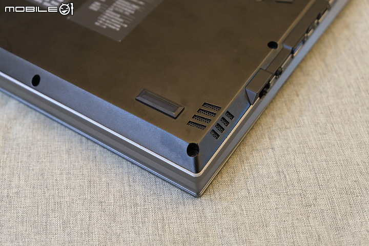 搭載機械鍵盤跟RTX 2070 SUPER和10代 Intel處理器的電競筆電外加誠意滿點的連接埠 | GIGABYTE AORUS 15G 使用體驗