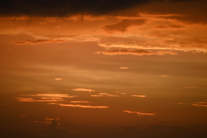 Nikon Z5開箱：枋山拍彩虹、夕陽、黃昏、小琉球、歸鳥與浪花。