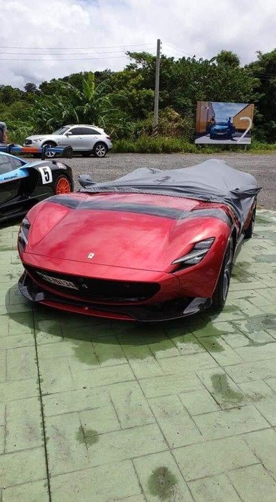 路上驚見Ferrari Monza SP1！要價8500萬的單人座跑車！