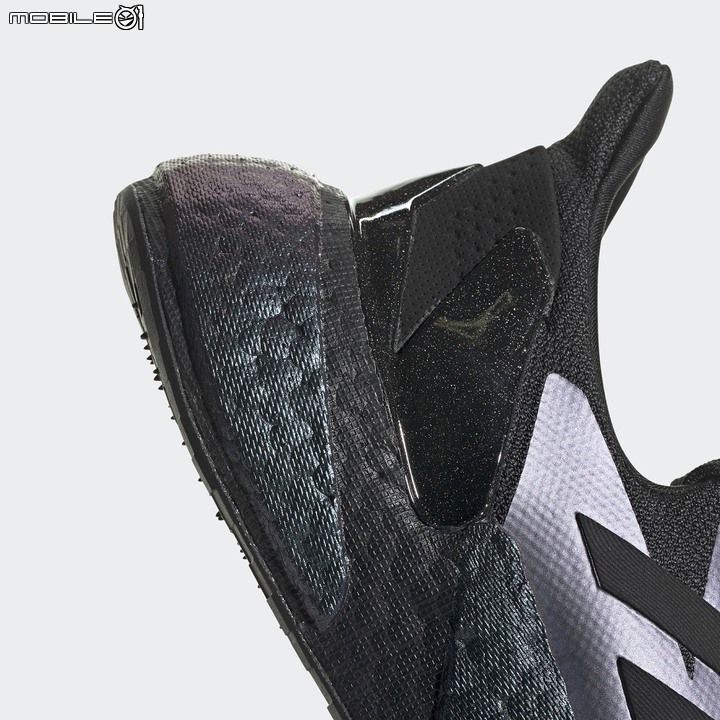 adidas X9000科技跑鞋問世 星空配色的立體BOOST美到捨不得落地!