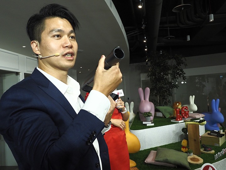 乾吸濕拖、潔淨體驗 — 《LG A9 K系列 WiFi 濕拖無限吸塵器 X Mobile01網友獨家體驗會》心得分享