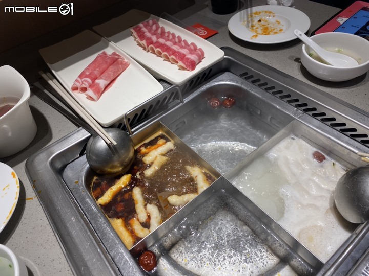 【小惡魔振興券】無微不至的貼心服務 川味麻辣鍋 南京復興 海底撈火鍋Haidilao