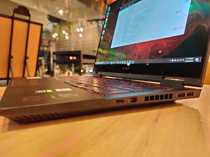 玩遊戲不必宅在家！ HP OMEN 15 潮競筆電