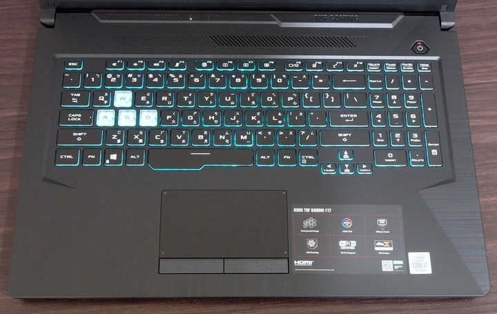 移動大視界 ASUS TUF GAMING F17 FX706LI 開箱