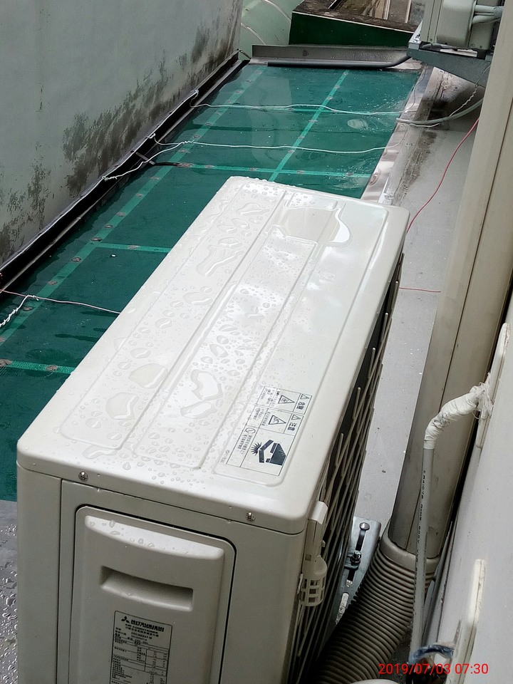 縱使是大金空調技術認證經銷商 安裝品質也是要看運氣的