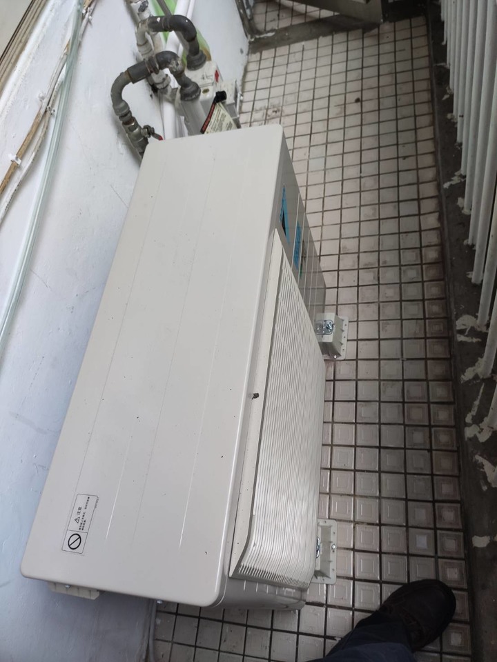 【開箱】大金DAIKIN 6坪 變頻冷暖一對一分離式冷氣經典系列 RHF40EVLT