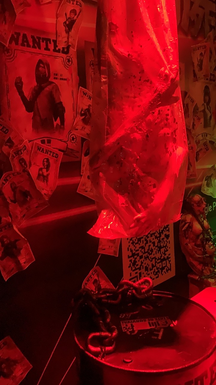 樂聲影城旁的小黑屋可進去換個飲料