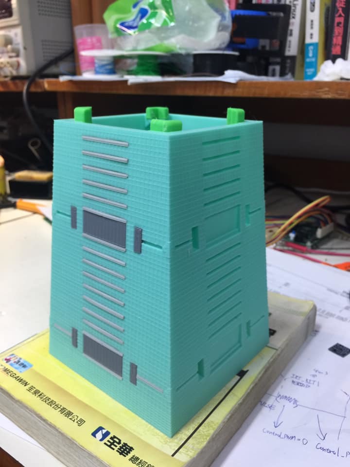 3D列印 1/500 的台北101、東京鐵塔、世貿大樓