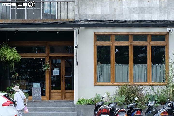 點我看大圖 【小惡魔振興券】松山區 台北小巨蛋 歐風質感咖啡廳 光景 SCENE SELECT